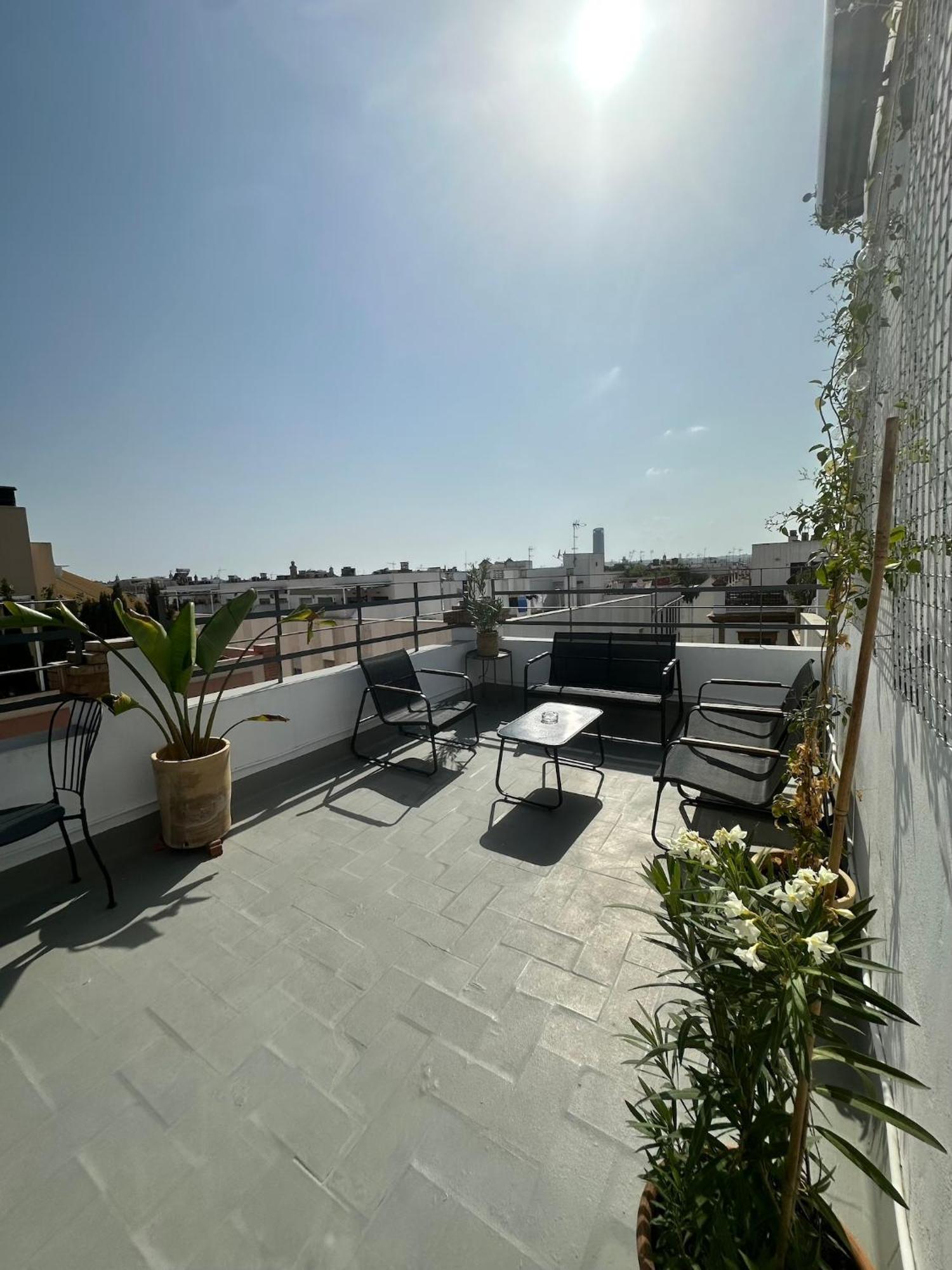 Almazen Apartamentos, Arrayan 23 Seville Exterior photo