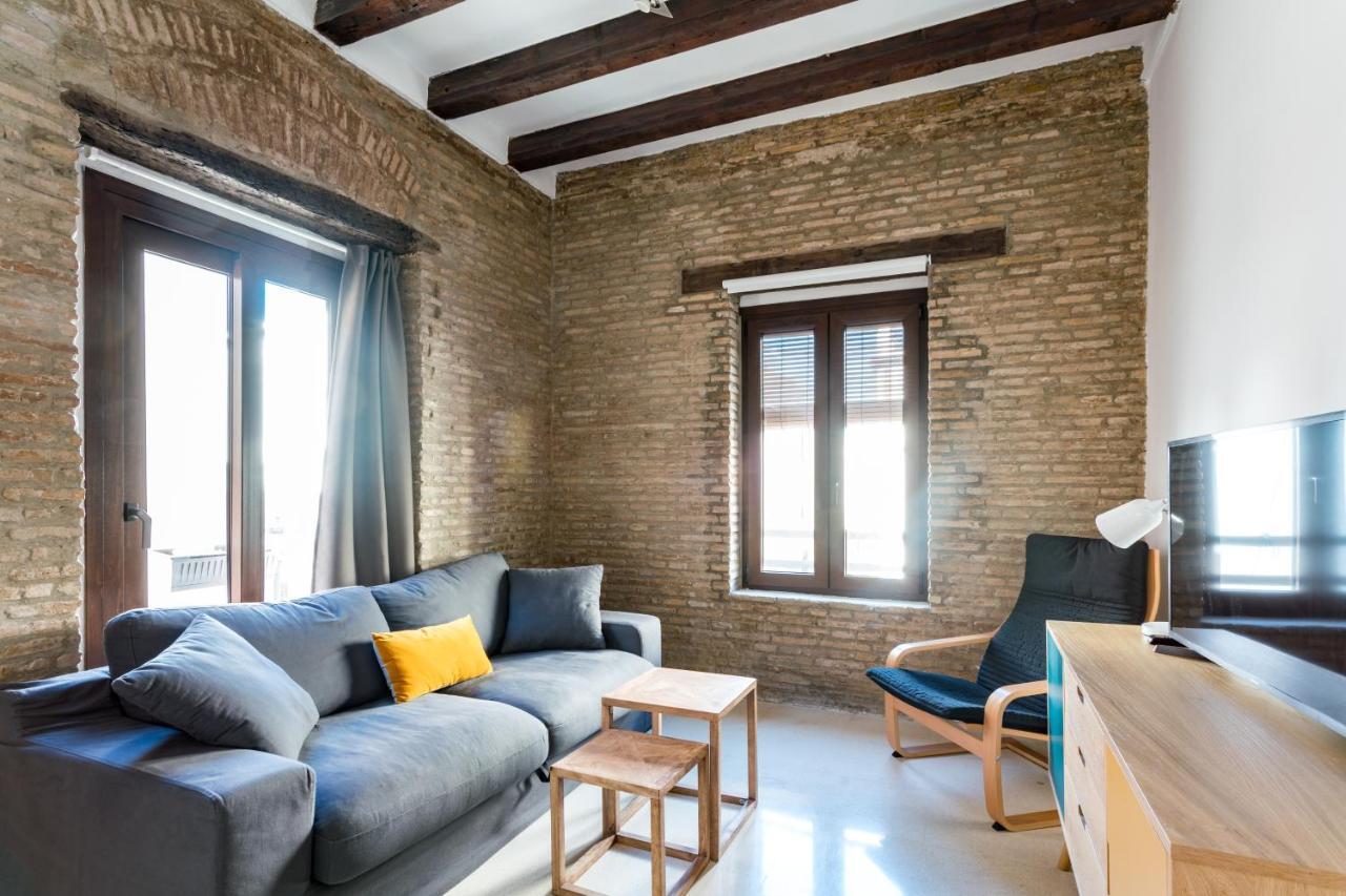 Almazen Apartamentos, Arrayan 23 Seville Exterior photo